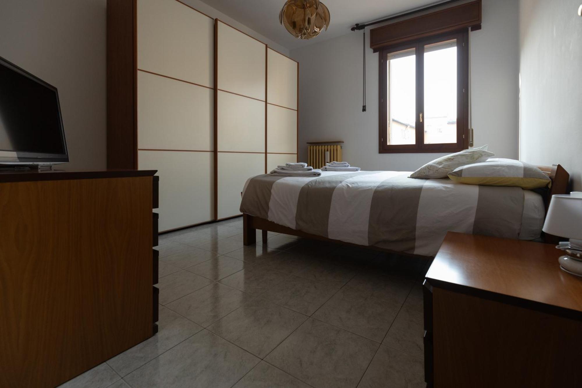 M.G. Home 2 A Un Passo Da Tutto 博洛尼亚 外观 照片